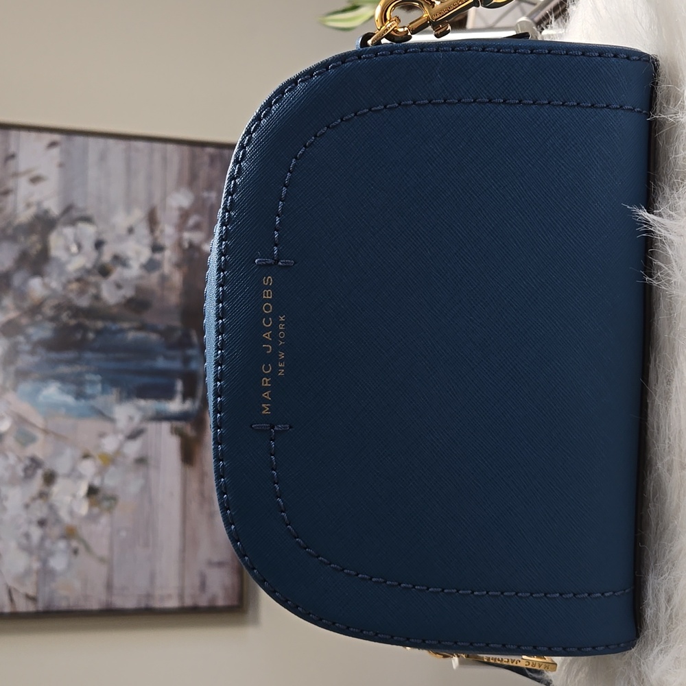 Authentic Marc Jacobs Cross Body Purse